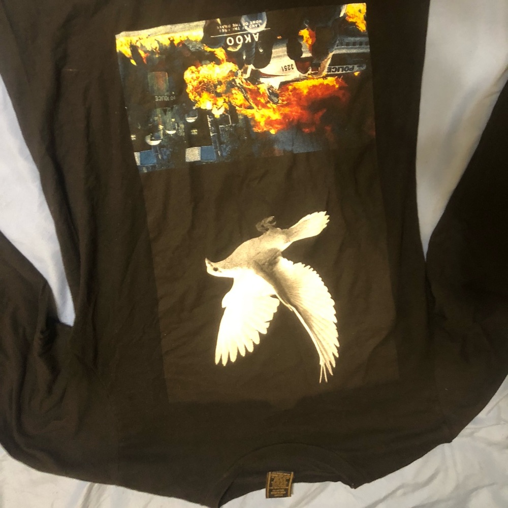 Long sleeve shirt